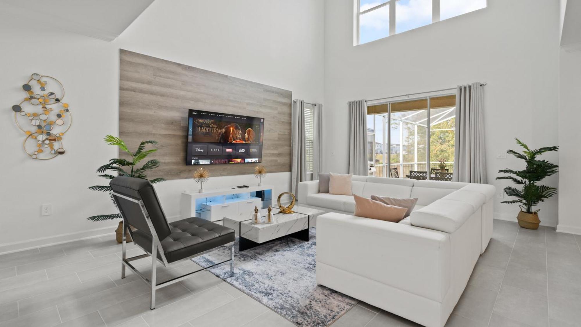 Wonderful 18 Minutes Away From Disney! Villa