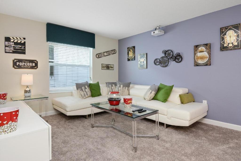 Wonderful 18 Minutes Away From Disney! Villa *