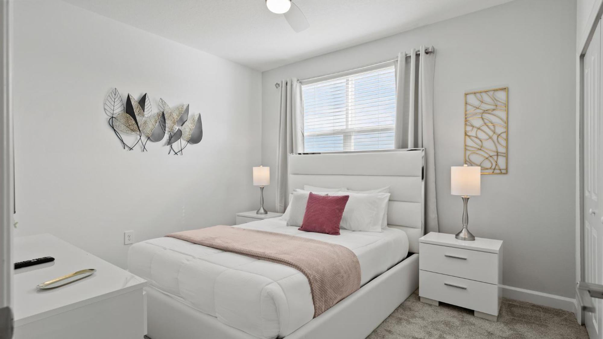 Wonderful 18 Minutes Away From Disney! Villa