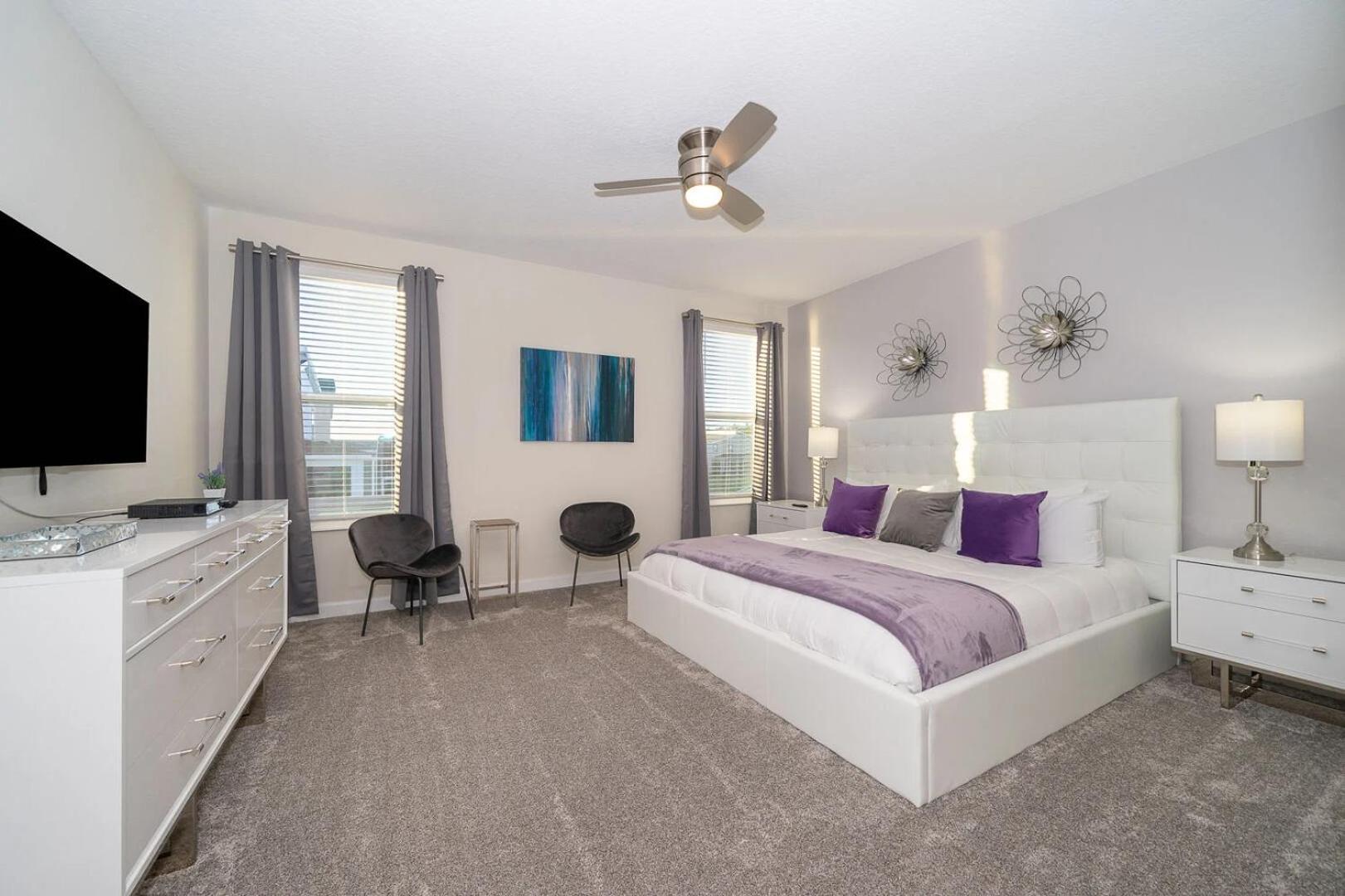 Wonderful 18 Minutes Away From Disney! Villa